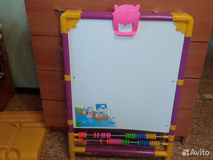 Мольберт Ника