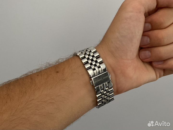 Чacы Мichаеl Коrs