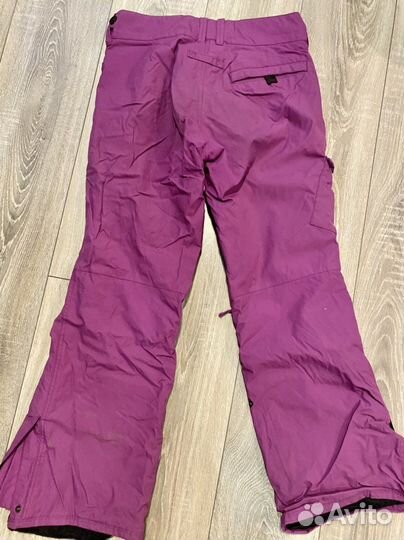 Костюм горнолыжный