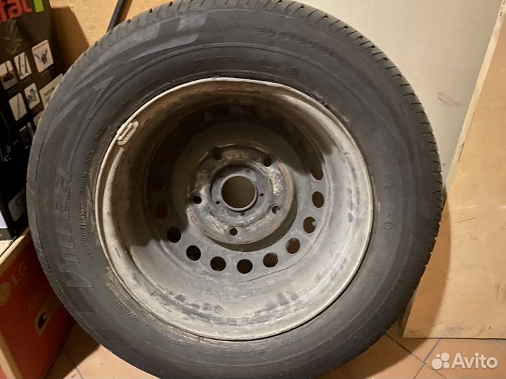 R16 Viatti Strada Asimmetrico 205/65, PCD 5x130 DIA 55