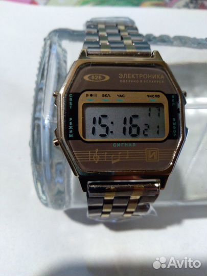 Часы электроника 52б