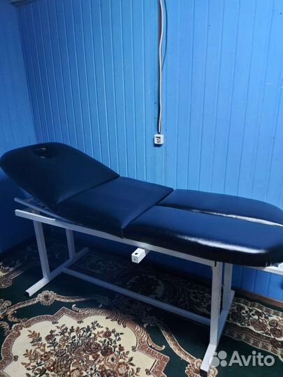 Массажный стол