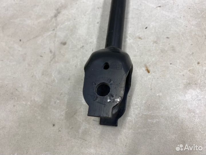 Тяга задней подвески задняя Toyota Camry V70/V75