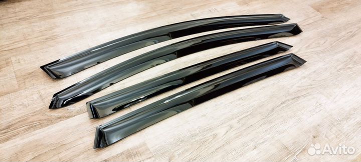 Дефлекторы окон Лада X-Ray