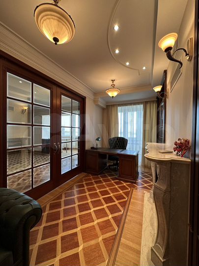 4-к. квартира, 169,4 м², 6/8 эт.