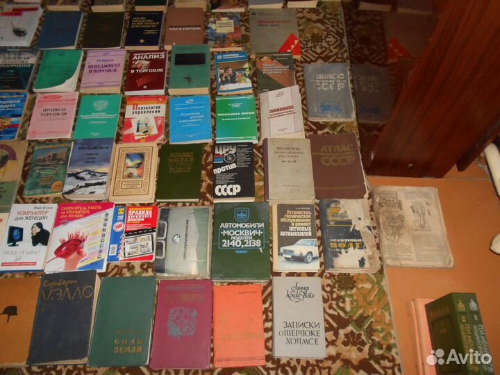 Продам книги