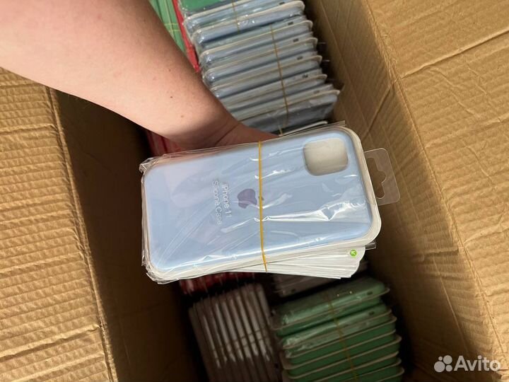 Чехлы силиконовые iPhone 11/13