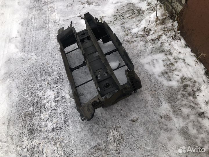 Дефлектор (жалюзи) радиатора Ford Kuga 2