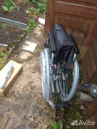 Кресло каталка для инвалидов