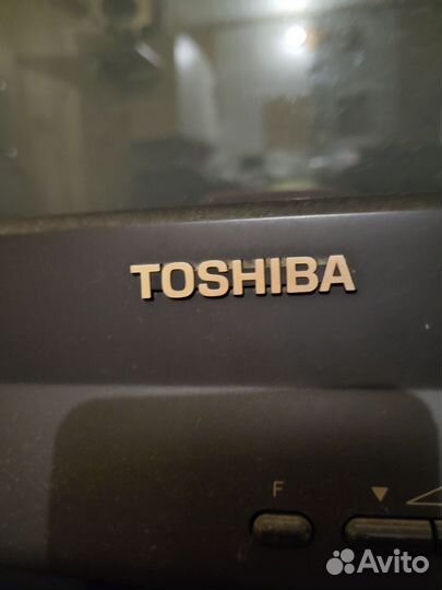 Телевизор Toshiba 2135XSR