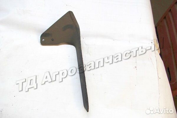 Лапа культиватора крн-5,6 правая