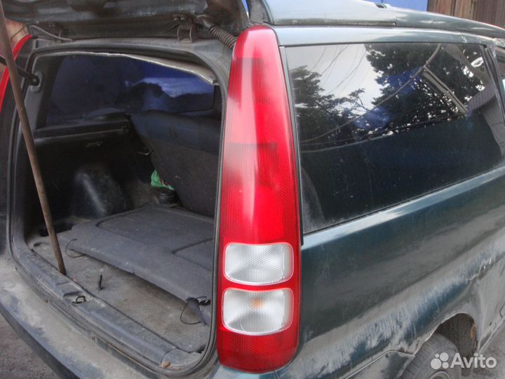 Фонарь задний R Honda Hr-V 1998 - 2005 гг