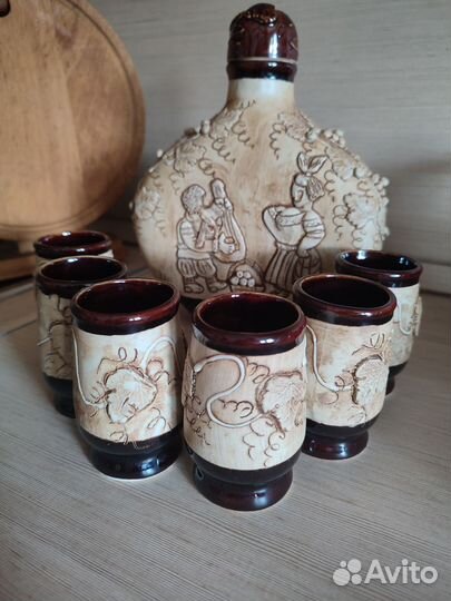 Графин со стаканами