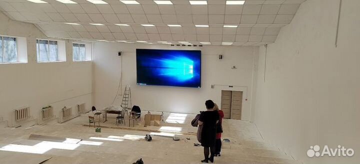 Лед экран в помещение