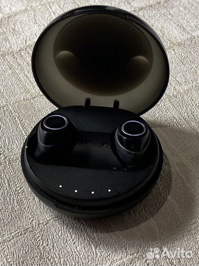 Беспроводные наушники JBL Free X