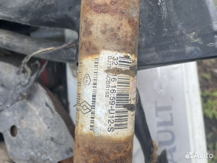 Привод левый рено логан 2