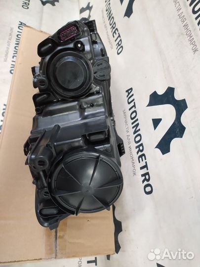 Фара левая Volkswagen Polo Sedan V рест. (2015)