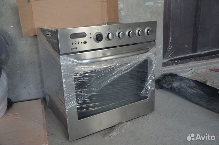 Духовой шкаф Zanussi