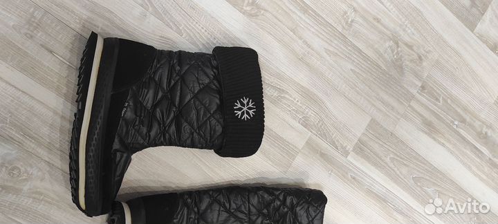 Дутики женские