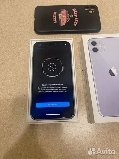 iPhone 11, 64 ГБ