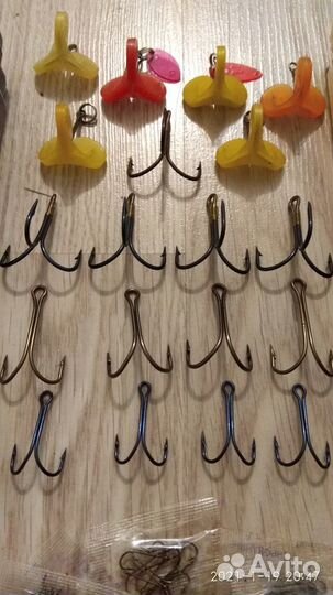 Крючки для рыбалки