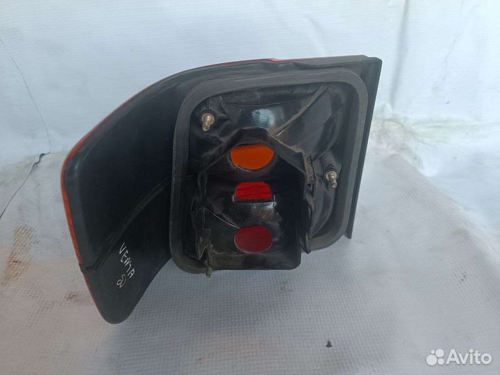 Фонарь задний vw vento