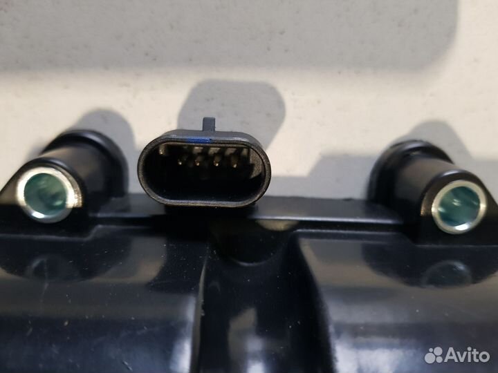 Катушка зажигания 4 контакта Chevrolet Lanos 1.5