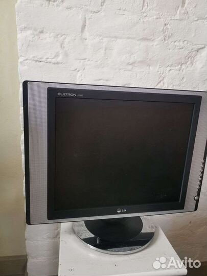 Монитор LG flatron