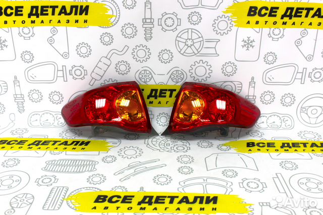 Фонарь задний Toyota Corolla 150 06-10