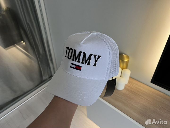 Кепка Tommy Hilfiger сетка