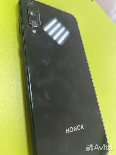 Запчасти на Honor 30i разбор