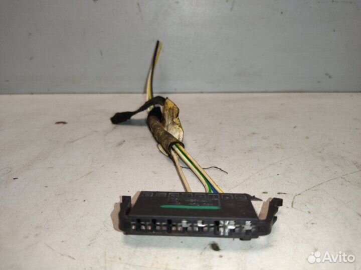 Разъем 4 контактный Volkswagen Vw Golf Iii/Vento