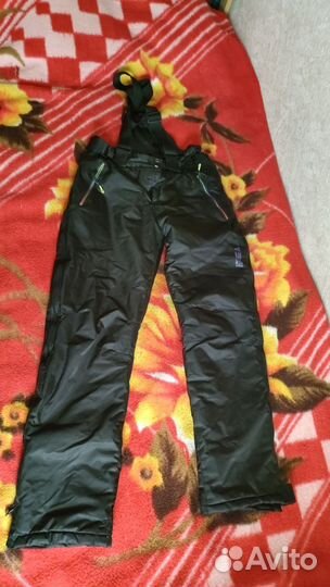 Спусковой костюм горнолыжный (спусковик)