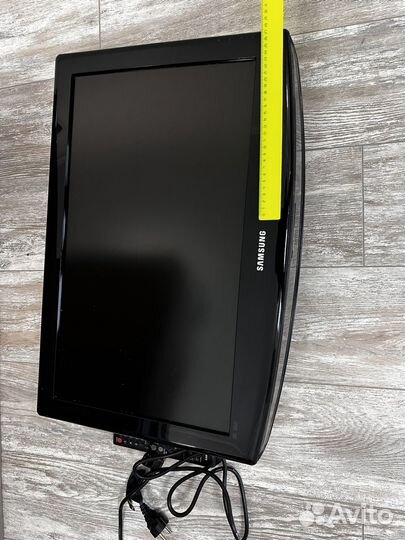 Телевизор samsung le26r81BS/eld