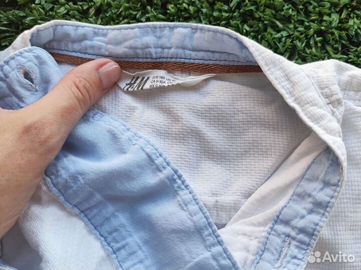 Рубашка белая, голубая, в клетку hm 140