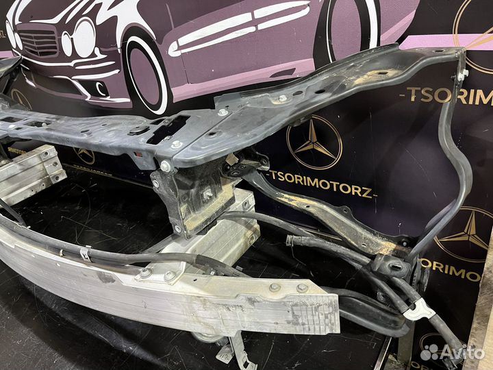 Панель передняя телевизор мерседес w218 cls500