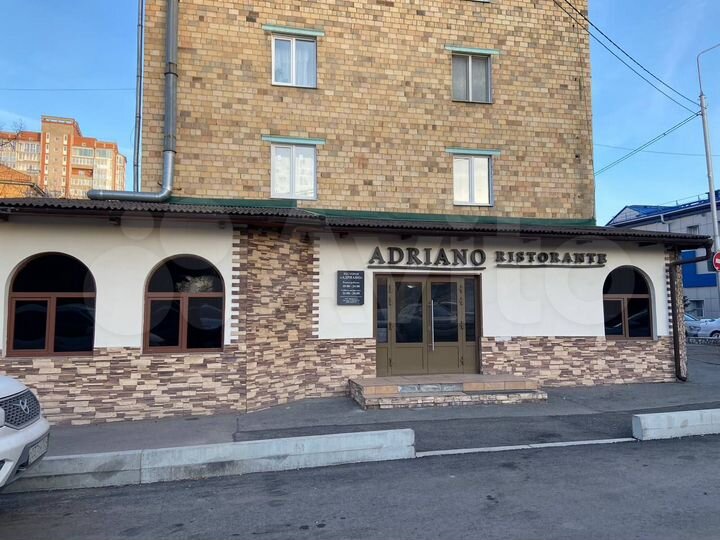 Сдам торговую площадь, 317 м²