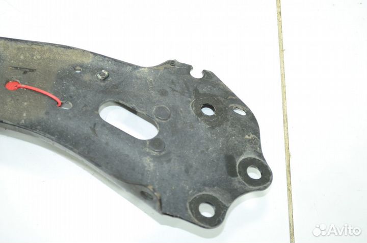 Рычаг продольный задний правый Kia Optima 4 2.4