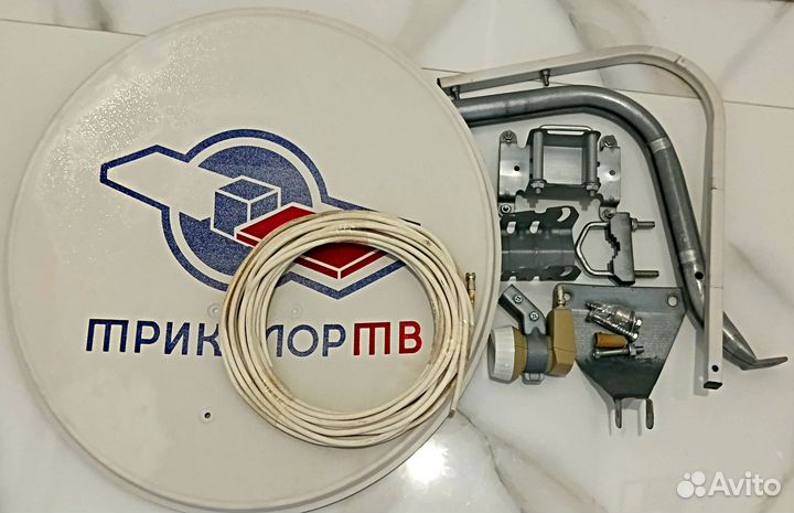 Комплект спутникового телевидения 