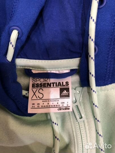 Спортивный костюм adidas