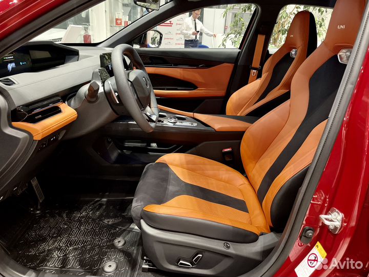 Changan UNI-V 1.5 AMT, 2023
