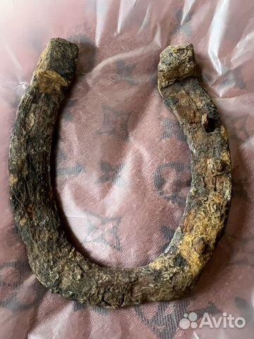 Старинная подкова 15век, гвоздь, Молоди