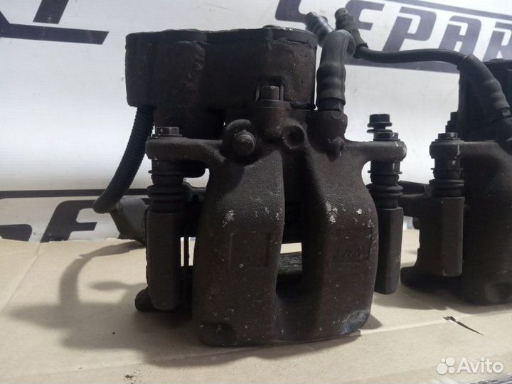 Суппорт задний Audi A8 D3 4.2 BVJ 2008