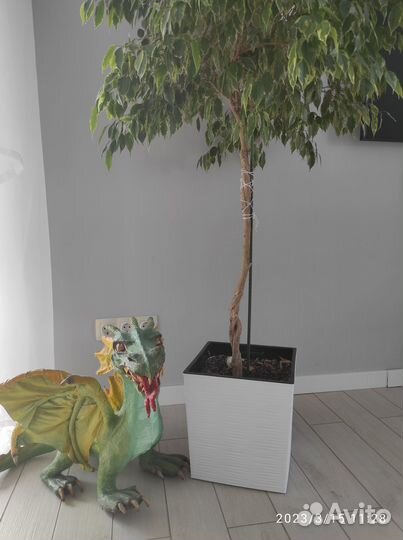 Дракон для интерьера