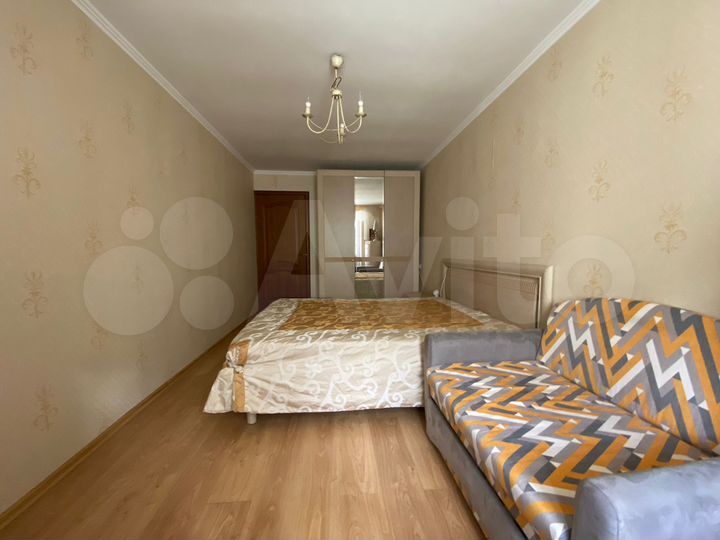 2-к. квартира, 70 м², 3/7 эт.