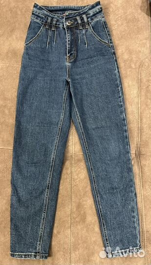 Джинсы