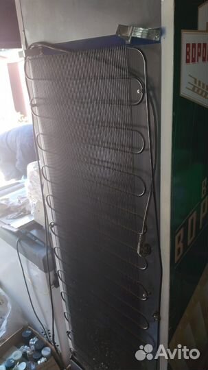 Холодильный шкаф со стеклянной дверью бу