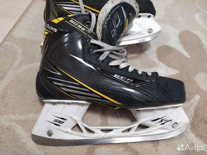 Коньки хоккейные CCM