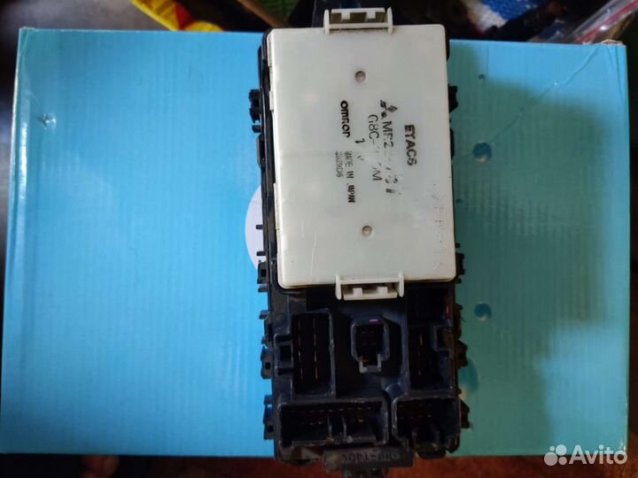 Блок предохранителей Митсубиси мираж кольт хетчбек