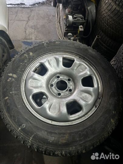 Колеса в сборк renault duster 215-65-16